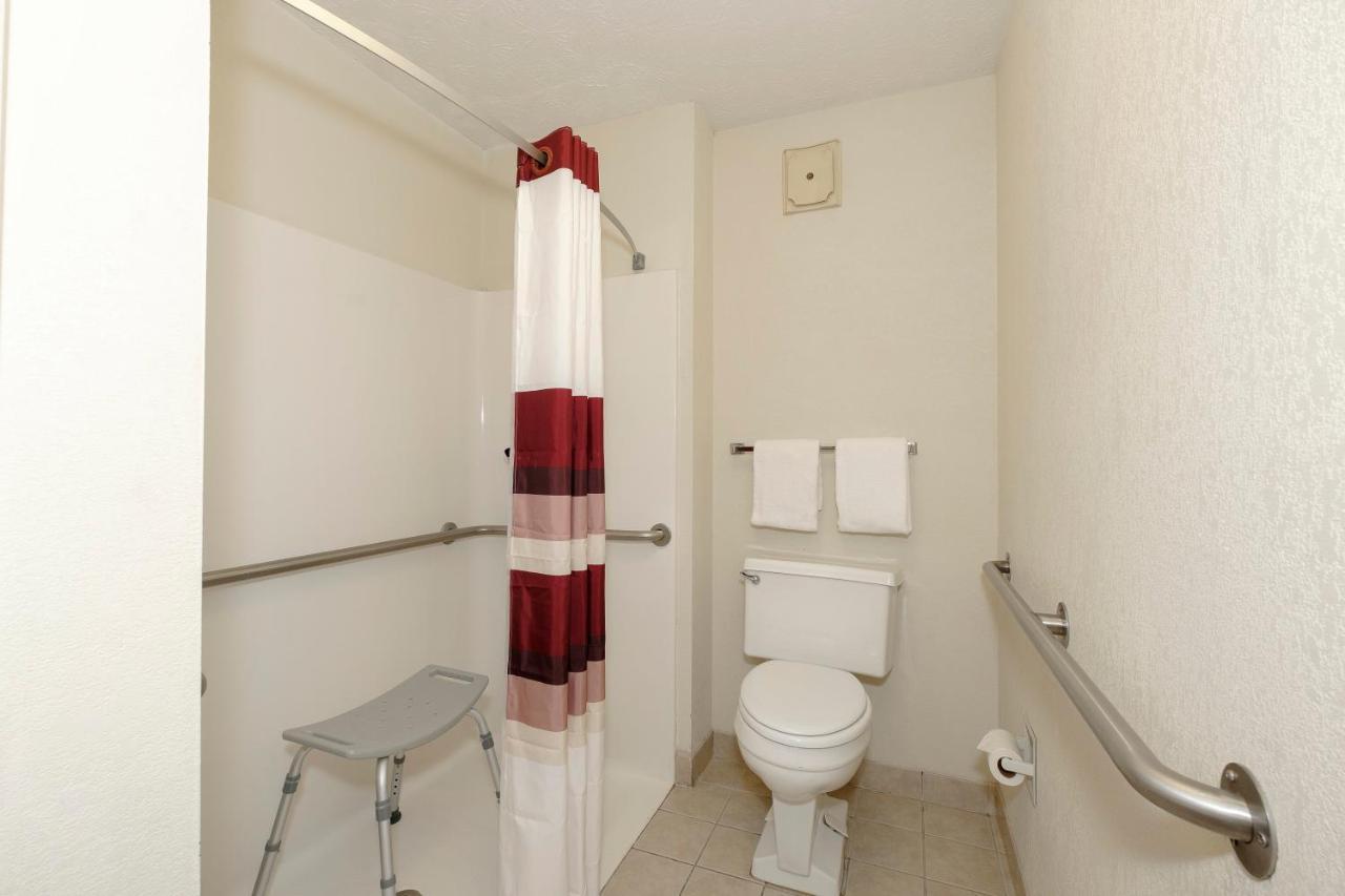 Red Roof Inn Edgewood Esterno foto